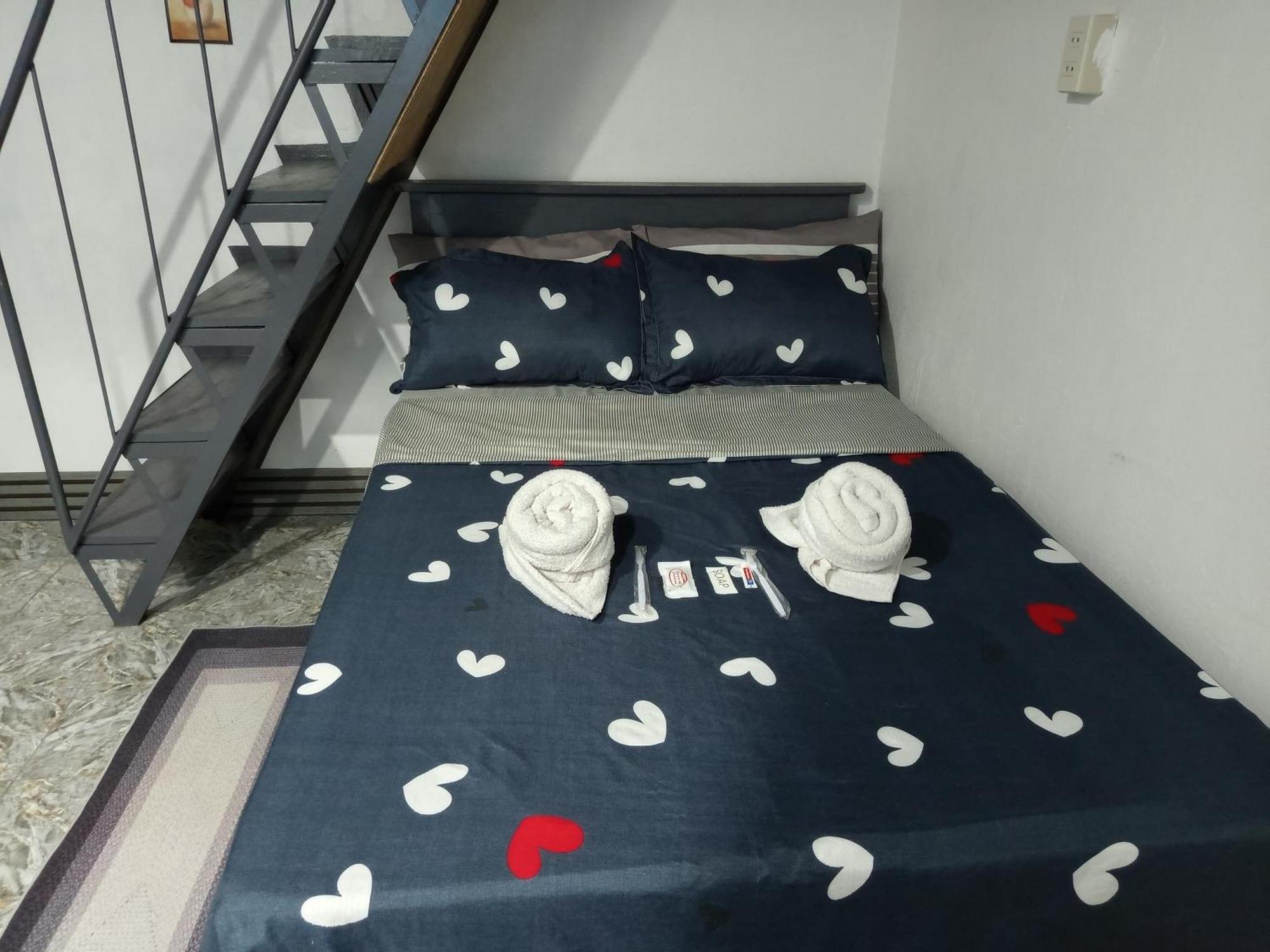 Sarah'S Garden Bnb & Spa Bed & Breakfast Clarin  Exterior photo